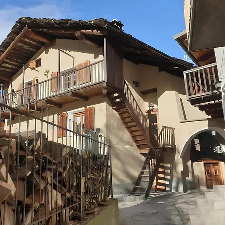 Antica Casa Occitana سامبير